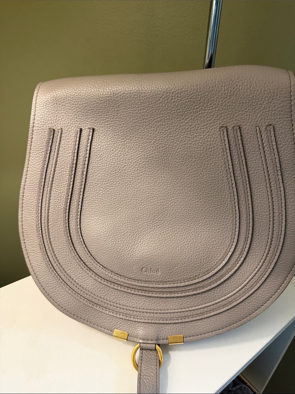 Chloe Gray Leather Shoulder Bag with Gold Trim